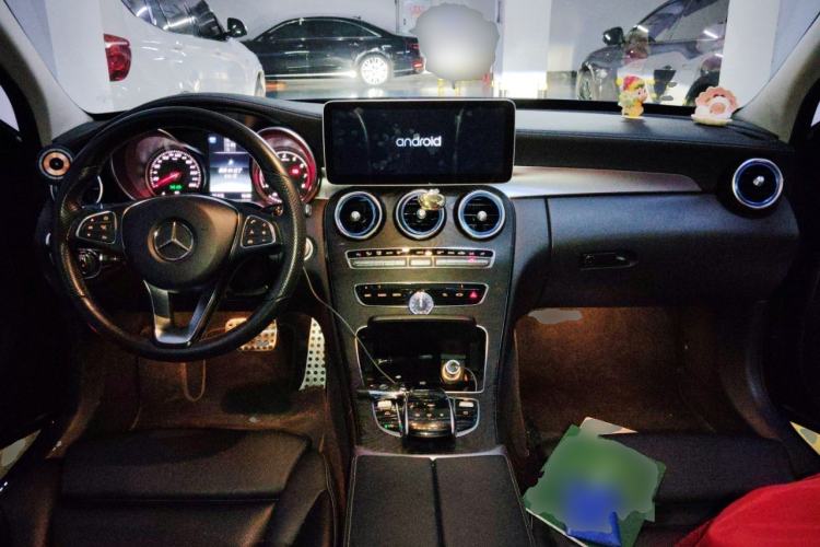 Used Mercedes-Benz C-Class 2015 Restyled C 180 L Sport Edition Center Console