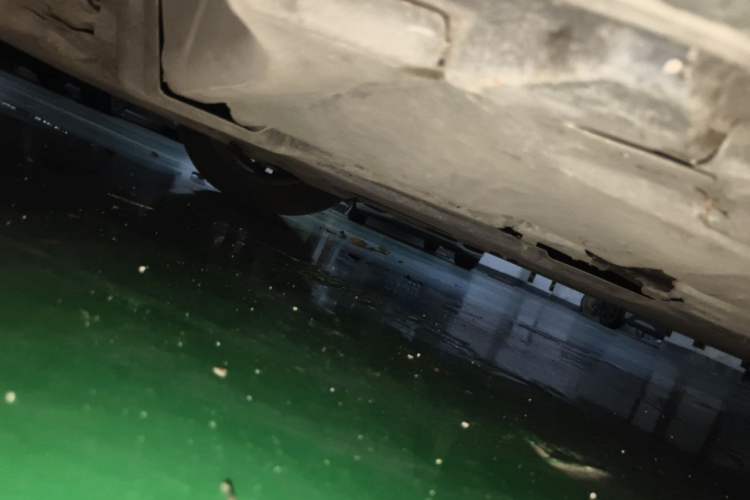 Used Mercedes-Benz C-Class 2015 C 200 Sport Edition Chassis Front Left