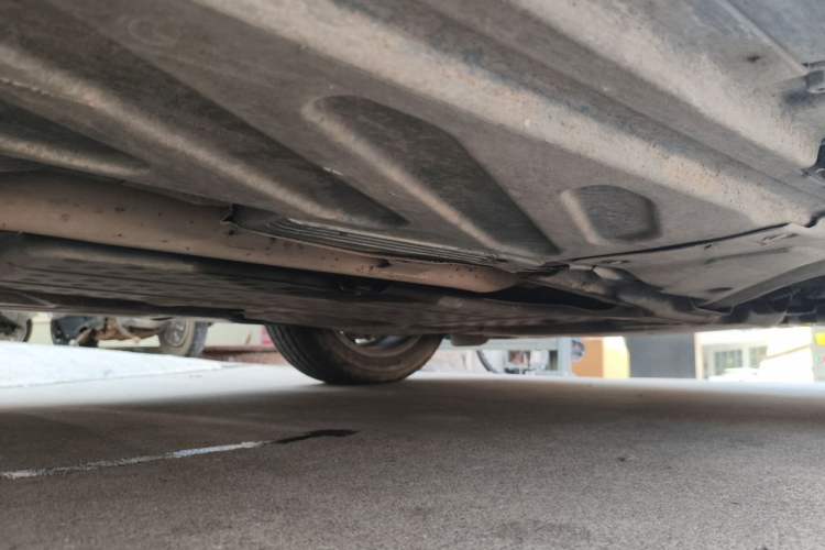 Used Mercedes-Benz C-Class 2015 C 200 Sport Edition Chassis Front Right