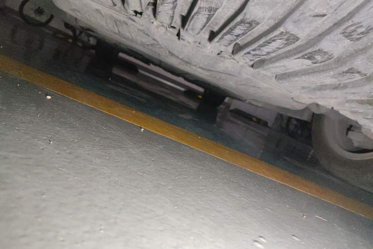 Used Mercedes-Benz C-Class 2015 C 200 L Chassis Front