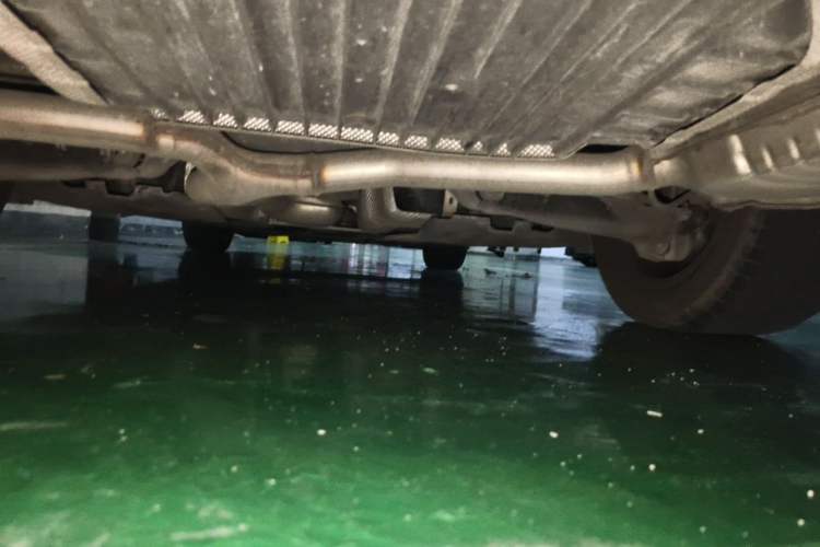 Used Mercedes-Benz C-Class 2015 C 200 Sport Edition Chassis Rear