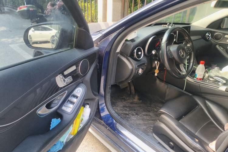 Used Mercedes-Benz C-Class 2015 C 200 L 4MATIC Sport Edition Driver Seat