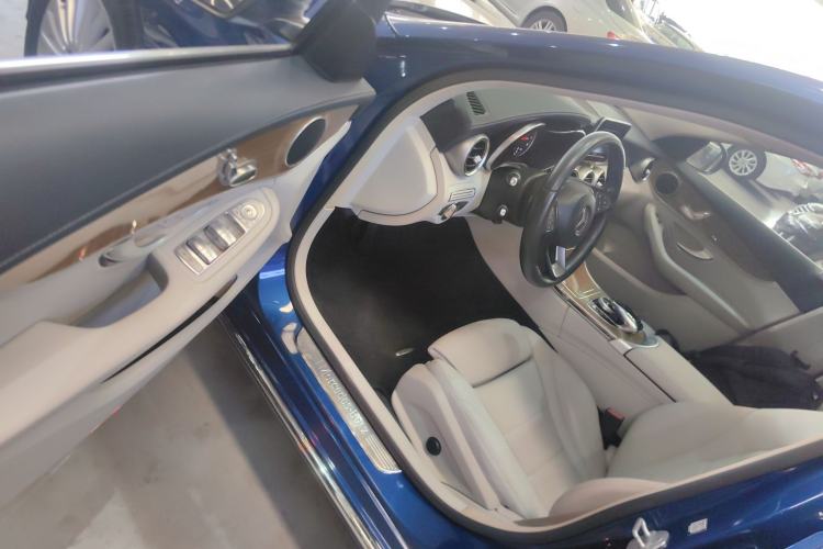 Used Mercedes-Benz C-Class 2015 C 180 L Driver Seat