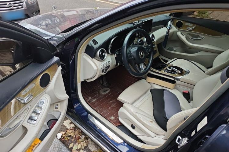Used Mercedes-Benz C-Class 2015 C 200 L Driver Seat