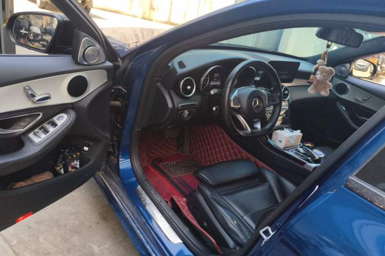 Used Mercedes-Benz C-Class 2015 C 200 Sport Edition Driver Seat