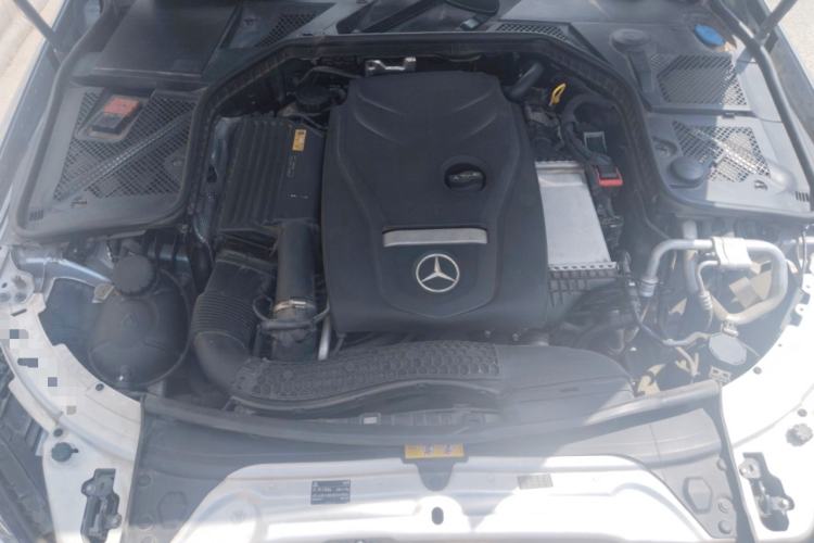Used Mercedes-Benz C-Class 2015 C 200 L Engine Bay