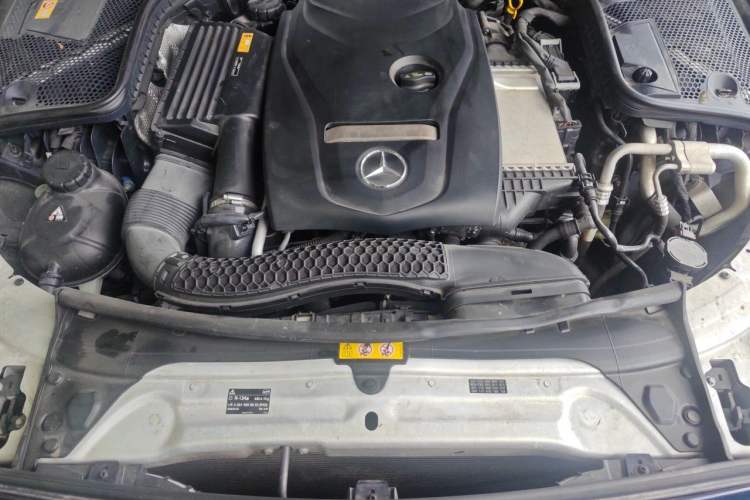Used Mercedes-Benz C-Class 2015 Revised C 200 L Sport Edition Engine Bay