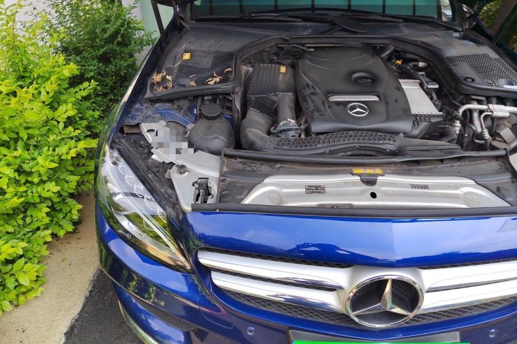 Used Mercedes-Benz C-Class 2015 Revised C 200 L Sport Edition Engine Bay Right