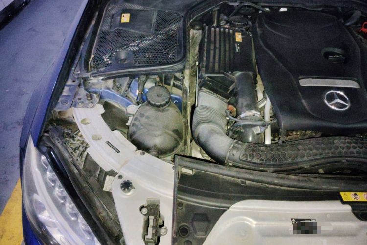 Used Mercedes-Benz C-Class 2015 Restyled C 180 L Sport Edition Engine Bay Right