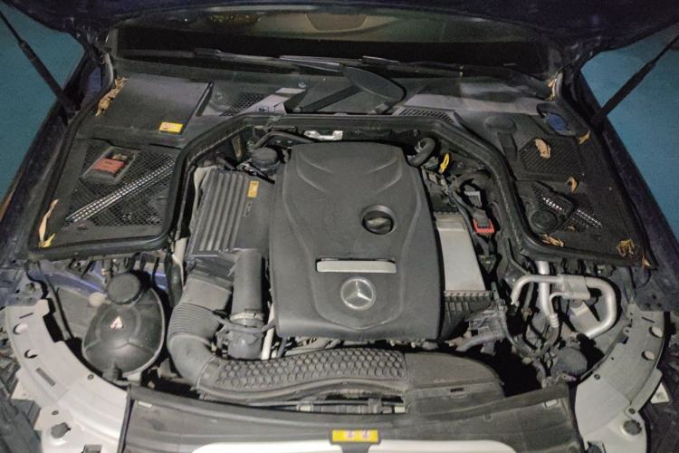 Used Mercedes-Benz C-Class 2015 C 200 L Engine Bay