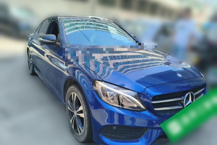 Used Mercedes-Benz C-Class 2015 C 200 Sport Edition Front Right 45 Deg
