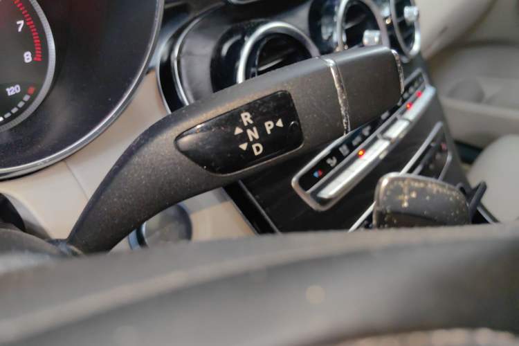 Used Mercedes-Benz C-Class 2015 C 260 L Sport Edition Gear Lever
