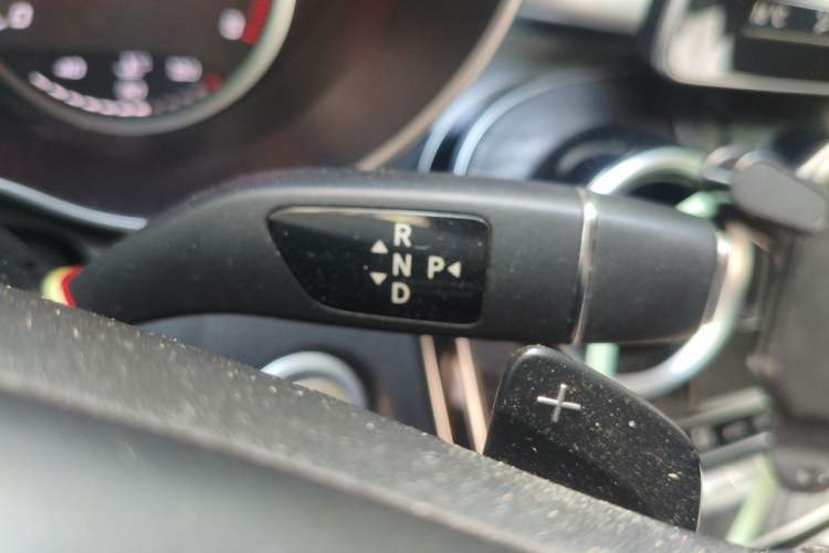 Used Mercedes-Benz C-Class 2015 C 200 L 4MATIC Sport Edition Gear Lever