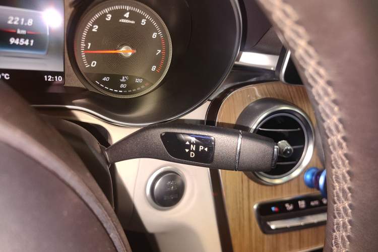 Used Mercedes-Benz C-Class 2015 C 180 L Gear Lever