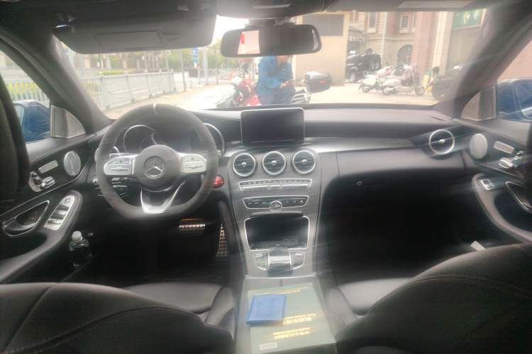Used Mercedes-Benz C-Class 2015 Revised C 200 L Sport Edition Headliner