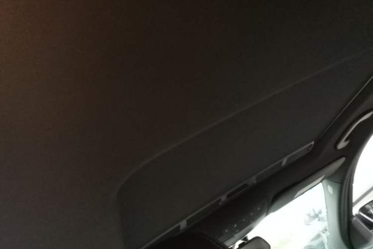 Used Mercedes-Benz C-Class 2015 C 200 Sport Edition Headliner