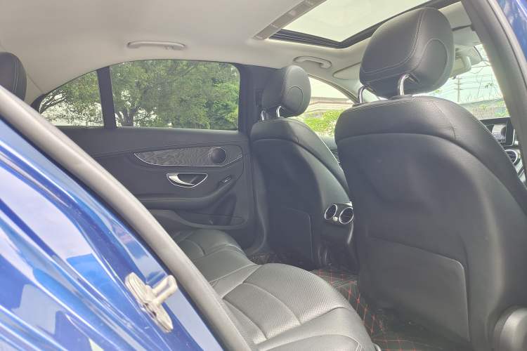 Used Mercedes-Benz C-Class 2015 Restyled C 180 L Sport Edition Headliner