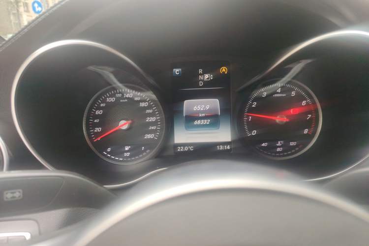 Used Mercedes-Benz C-Class 2015 Revised C 200 L Sport Edition Instrument Cluster