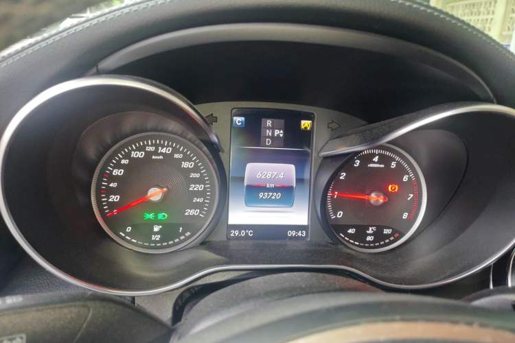 Used Mercedes-Benz C-Class 2015 Revised C 200 L Sport Edition Instrument Cluster