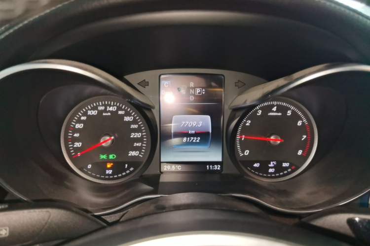 Used Mercedes-Benz C-Class 2015 C 260 L Sport Edition Instrument Cluster