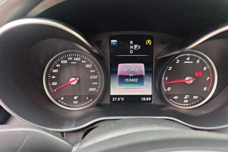 Used Mercedes-Benz C-Class 2015 Restyled C 180 L Sport Edition Instrument Cluster