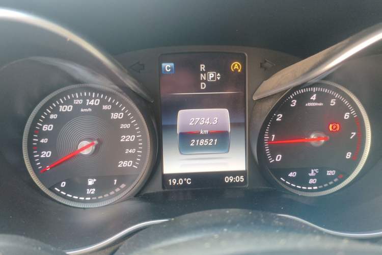 Used Mercedes-Benz C-Class 2015 C 200 L 4MATIC Sport Edition Instrument Cluster