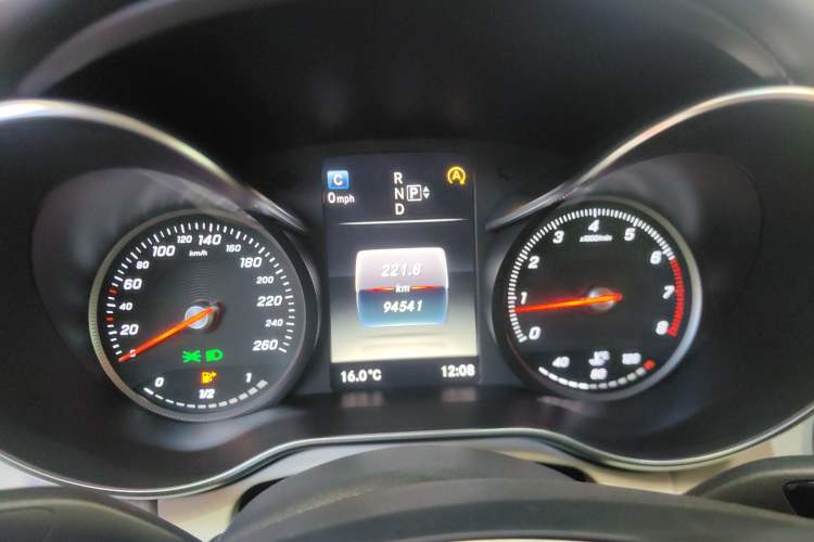 Used Mercedes-Benz C-Class 2015 C 180 L Instrument Cluster
