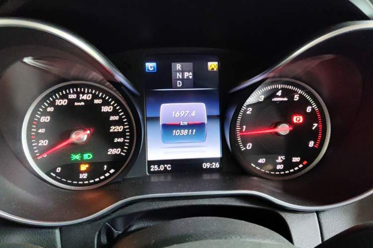 Used Mercedes-Benz C-Class 2015 Restyled C 180 L Sport Edition Instrument Cluster