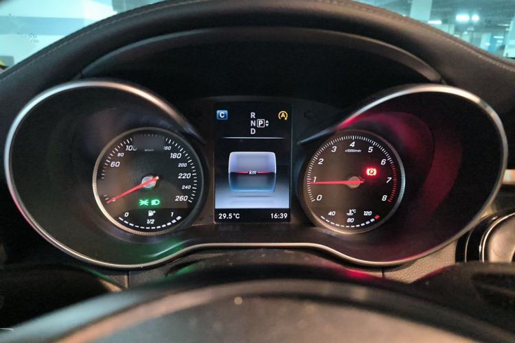 Used Mercedes-Benz C-Class 2015 Revised C 200 L Sport Edition Instrument Cluster