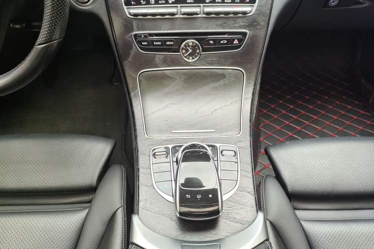 Used Mercedes-Benz C-Class 2015 Restyled C 180 L Sport Edition Interior 5