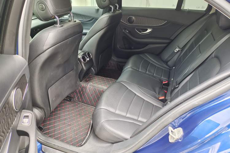 Used Mercedes-Benz C-Class 2015 Restyled C 180 L Sport Edition Interior 7