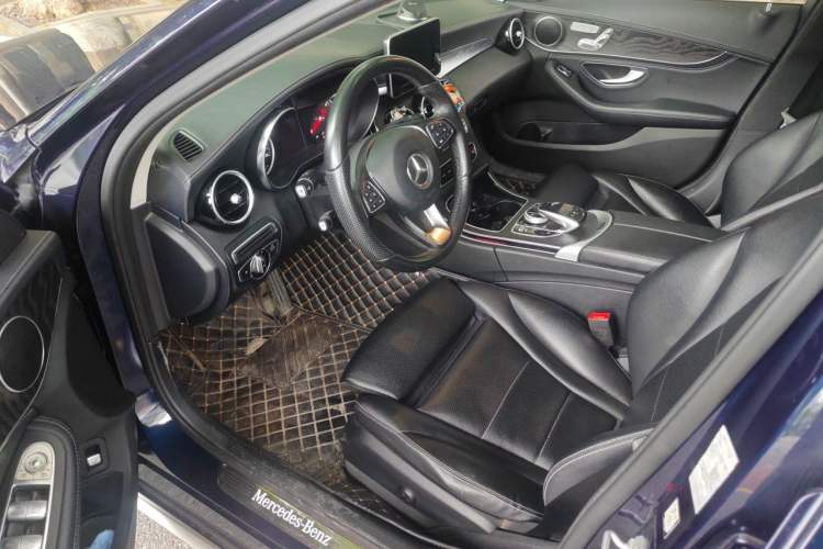 Used Mercedes-Benz C-Class 2015 Revised C 200 L Sport Edition Left Front Seat