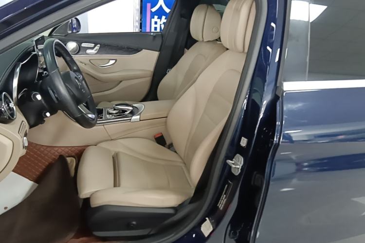 Used Mercedes-Benz C-Class 2015 Revised C 200 L Sport Edition Left Front Seat