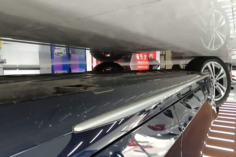 Used Mercedes-Benz C-Class 2015 Revised C 200 L Sport Edition Left Side Sill