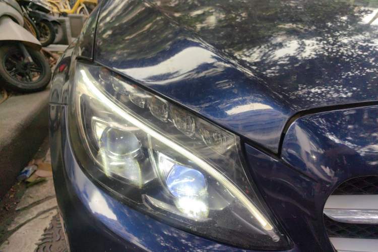 Used Mercedes-Benz C-Class 2015 C 260 L Sport Edition Right Front Headlight
