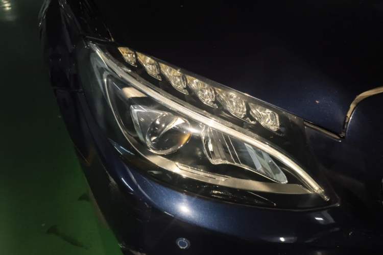 Used Mercedes-Benz C-Class 2015 C 200 Sport Edition Right Front Headlight