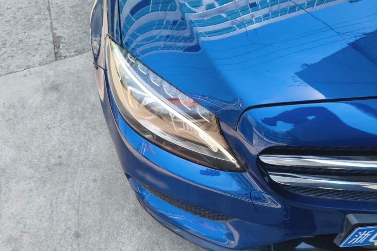 Used Mercedes-Benz C-Class 2015 C 200 Sport Edition Right Front Headlight
