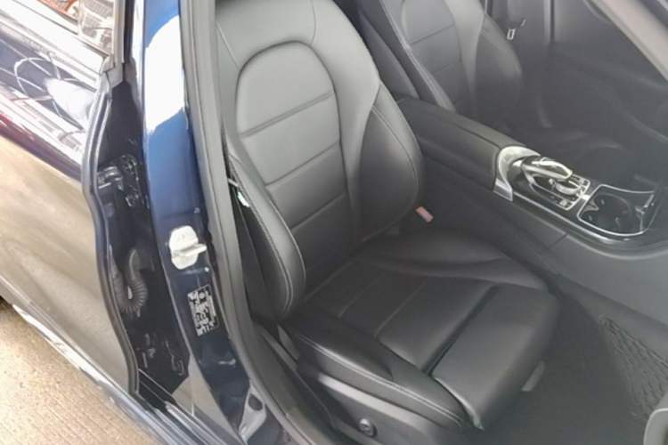 Used Mercedes-Benz C-Class 2015 C 200 Sport Edition Right Front Seat