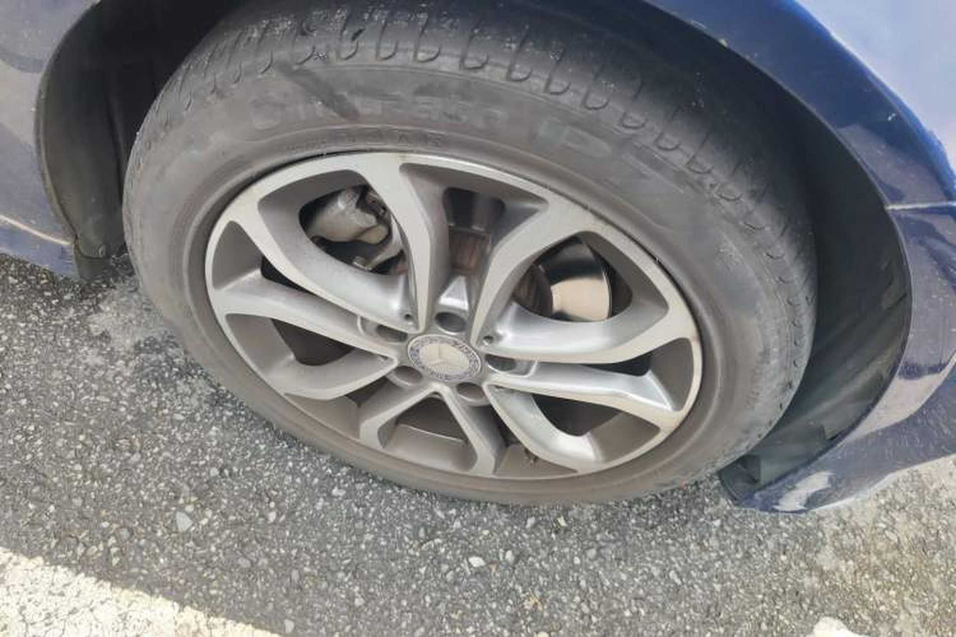 Used Mercedes-Benz C-Class 2015 Revised C 200 L Sport Edition Right Front Wheel Hub