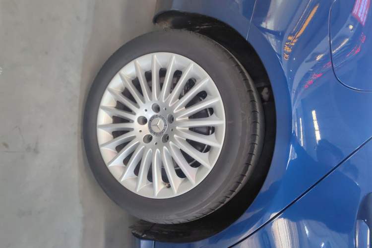 Used Mercedes-Benz C-Class 2015 C 180 L Right Rear Wheel Hub