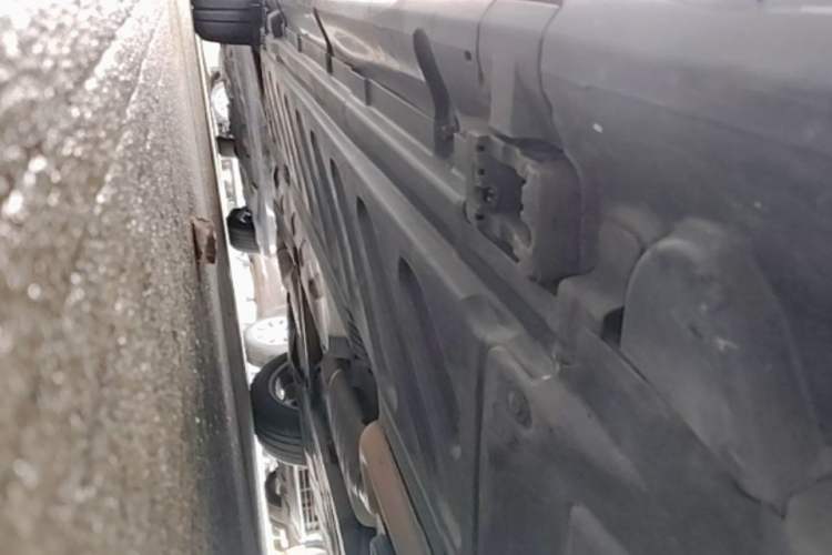 Used Mercedes-Benz C-Class 2015 C 200 Sport Edition Right Side Sill