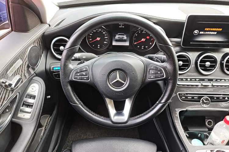 Used Mercedes-Benz C-Class 2015 Revised C 200 L Sport Edition Steering Wheel