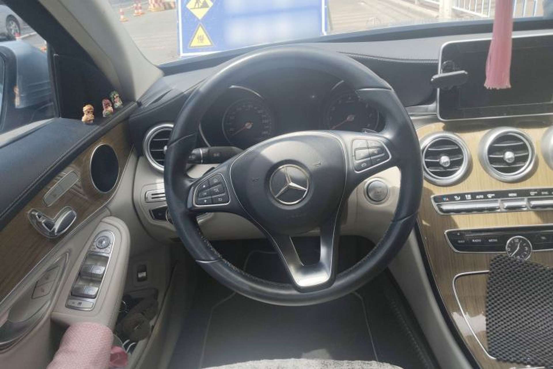 Used Mercedes-Benz C-Class 2015 C 200 L Steering Wheel