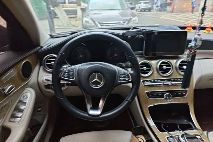 Used Mercedes-Benz C-Class 2015 C 200 L Steering Wheel