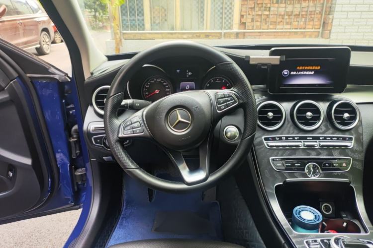 Used Mercedes-Benz C-Class 2015 C 200 L Sport Edition Steering Wheel