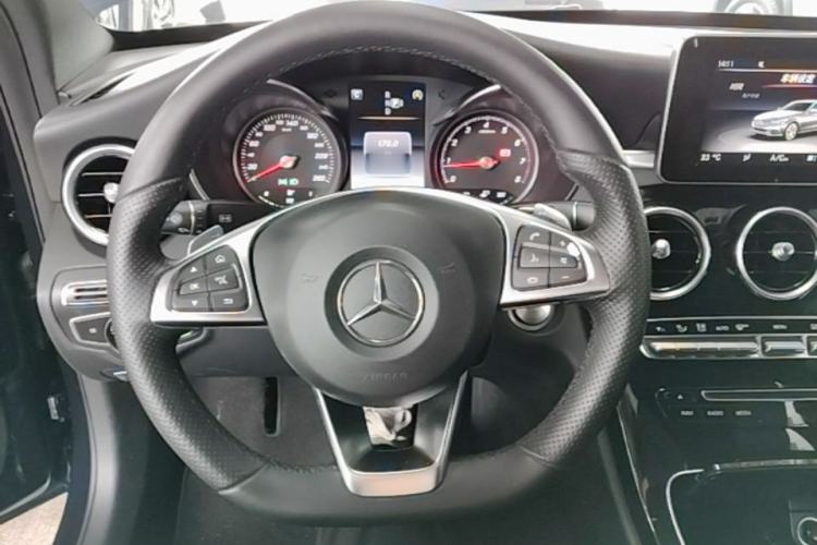 Used Mercedes-Benz C-Class 2015 C 200 Sport Edition Steering Wheel