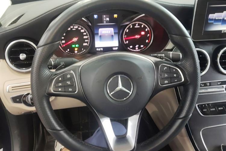Used Mercedes-Benz C-Class 2015 Revised C 200 L Sport Edition Steering Wheel