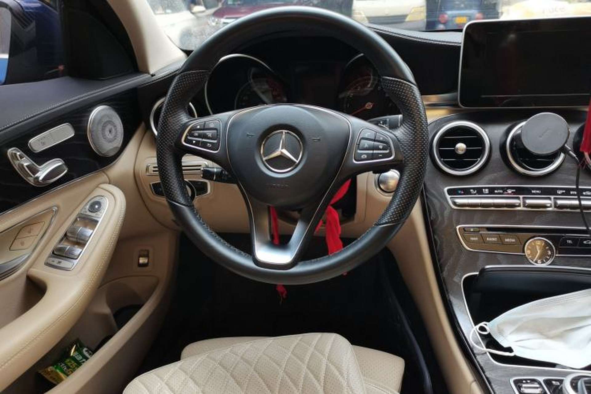 Used Mercedes-Benz C-Class 2015 Revised C 200 L Sport Edition Steering Wheel