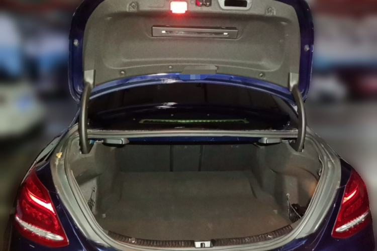 Used Mercedes-Benz C-Class 2015 C 260 L Trunk