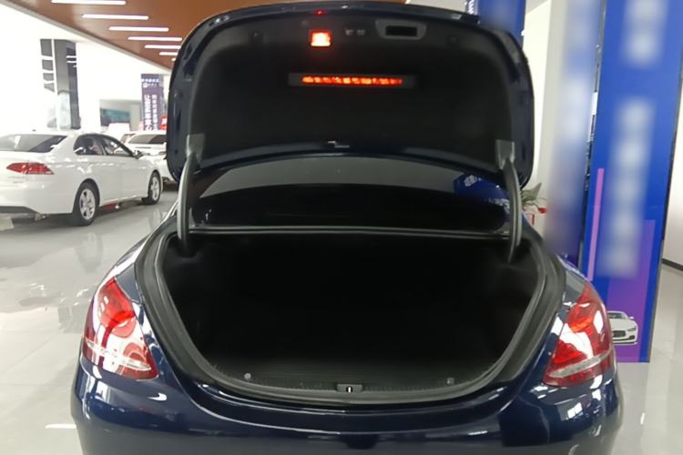 Used Mercedes-Benz C-Class 2015 Revised C 200 L Sport Edition Trunk